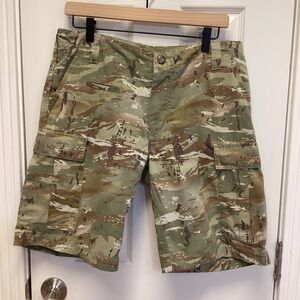 Pentagon BDU SZ 33 Shorts Tactical Camo Military Air soft Army Cargo Grass man